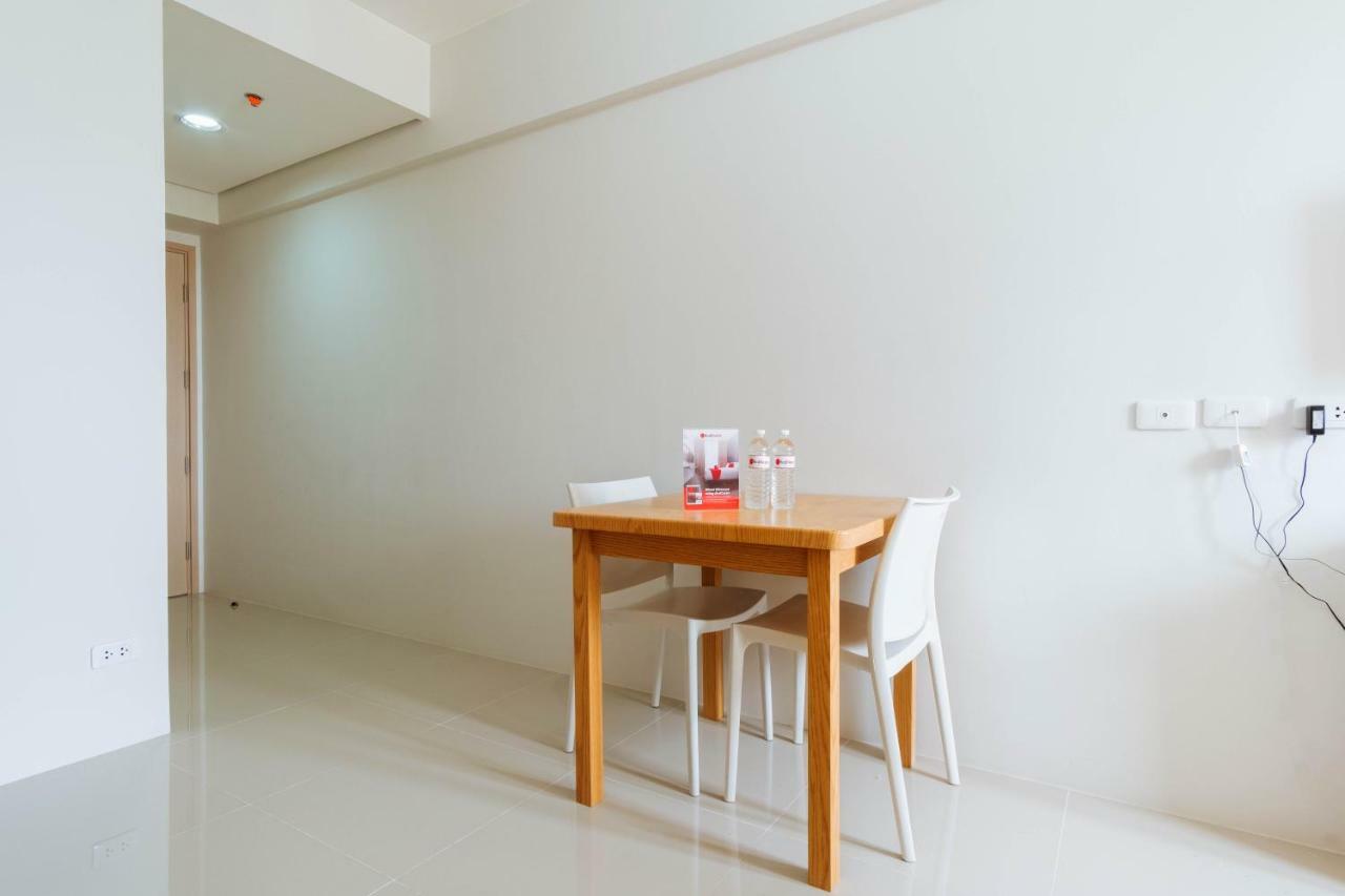 Reddoorz Plus @ Silk Residences Sta. Mesa Monthly Stay Manila Eksteriør billede