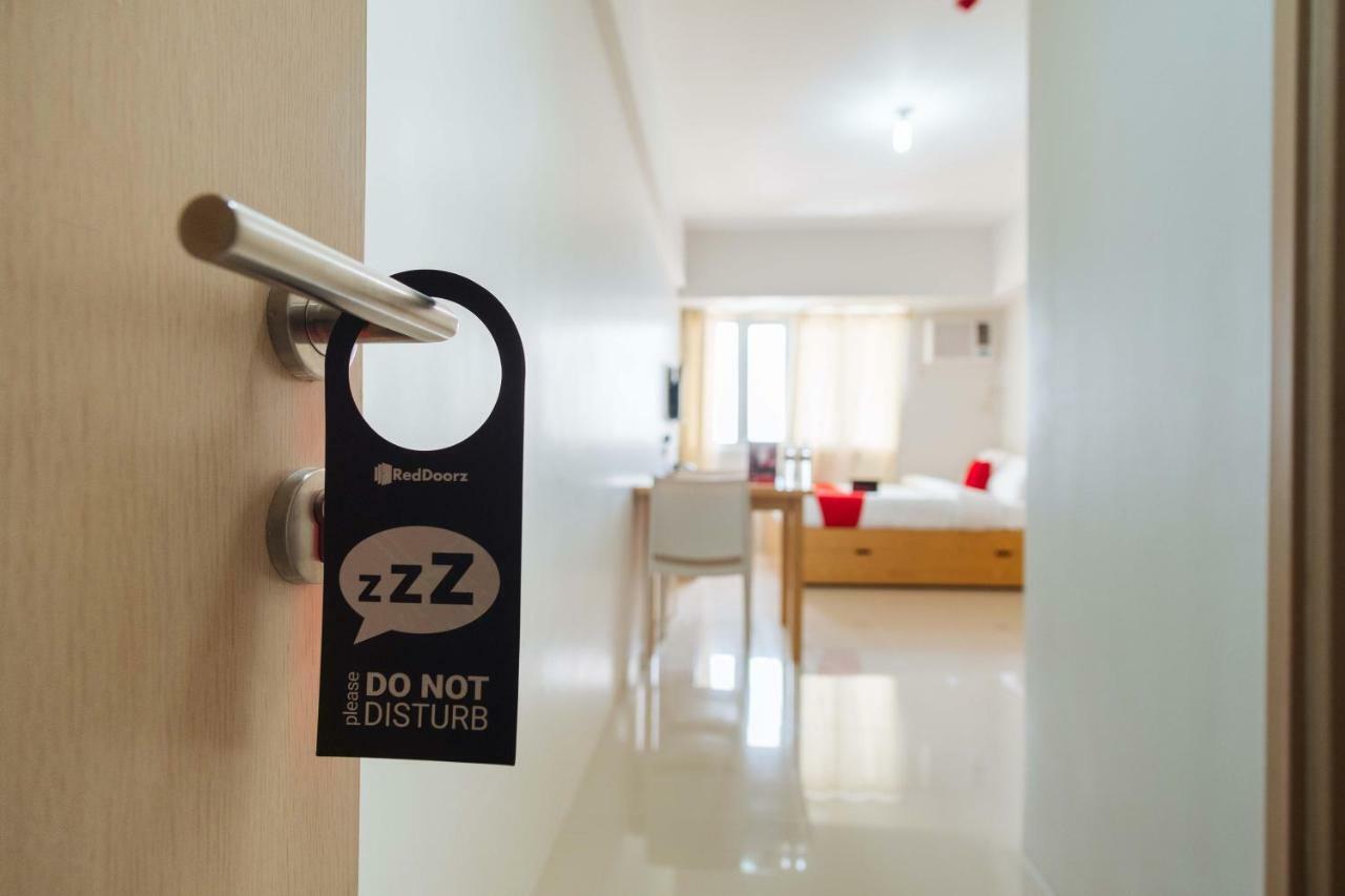 Reddoorz Plus @ Silk Residences Sta. Mesa Monthly Stay Manila Eksteriør billede