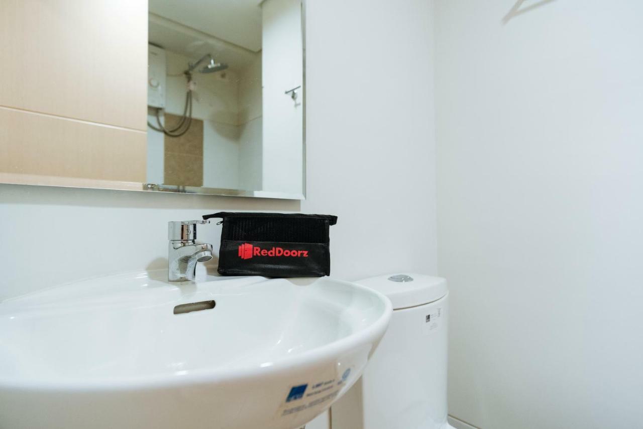 Reddoorz Plus @ Silk Residences Sta. Mesa Monthly Stay Manila Eksteriør billede